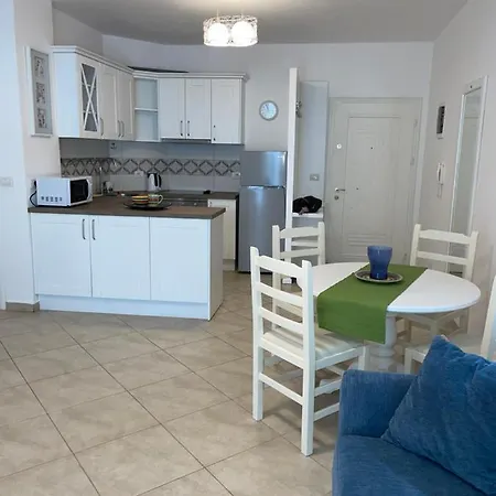 Relax Apts 1 *